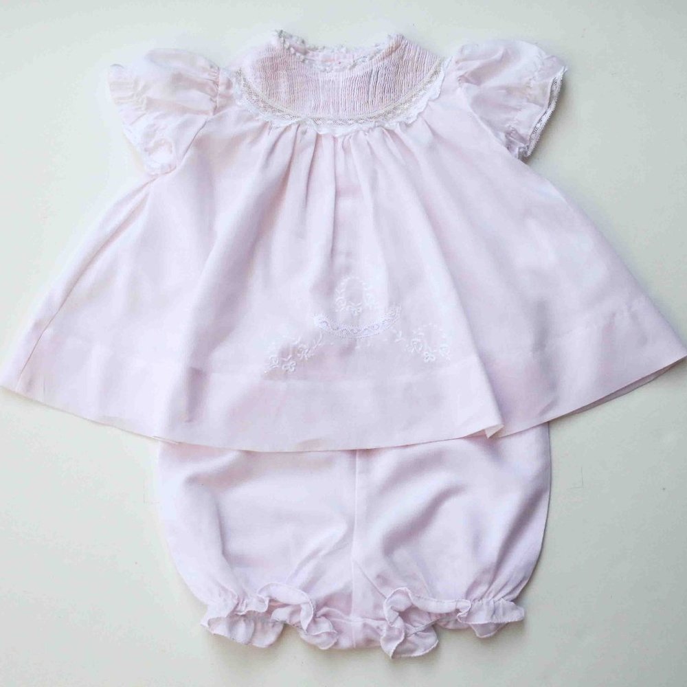 Carriage Boutique Friedknit Pink Smocked Dress 3m